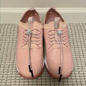 Clove Classic Womens Sneakers Size 8.5 Pink Nurse Healthcare Comfort Active